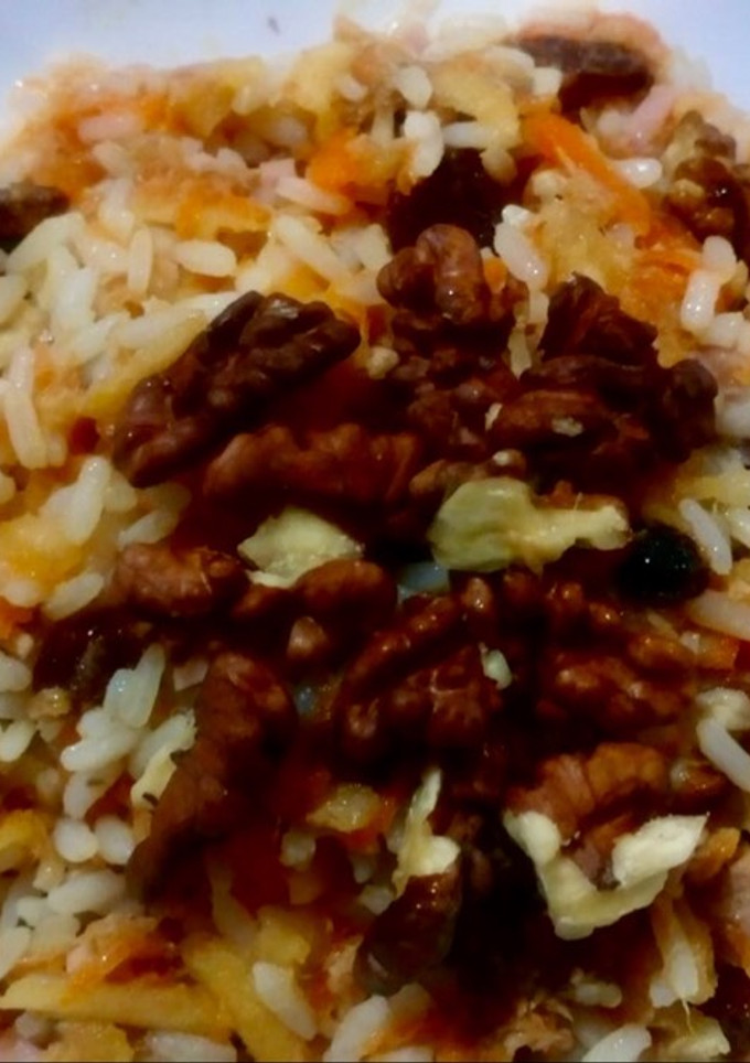 Una foto de Ensalada de arroz #tupper con frutos secos al Pedro Ximénez