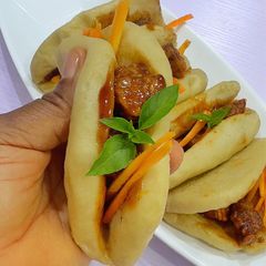 Bao buns A picture of Bao buns.
