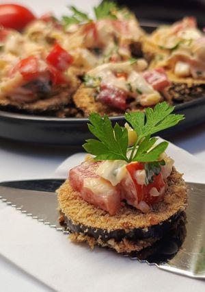 A picture of Crispy Eggplant Rounds with a Creamy Cheese Filling 🍆.