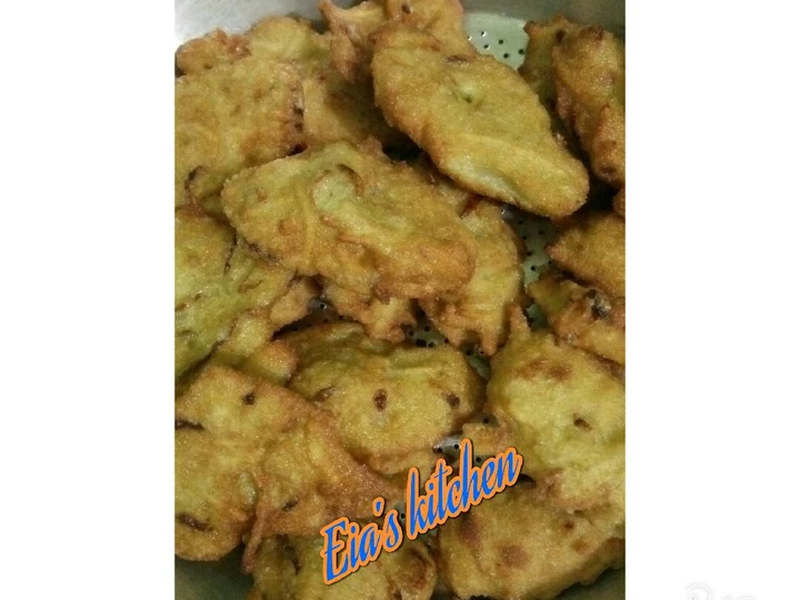 Cara Mudah Membikin Resep Bakwan kentang toge yang Lezat Anti Ribet, Uenak Banget