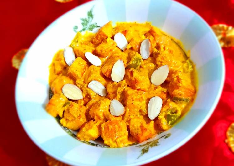 Simple Way to Prepare Homemade Badami Paneer Korma