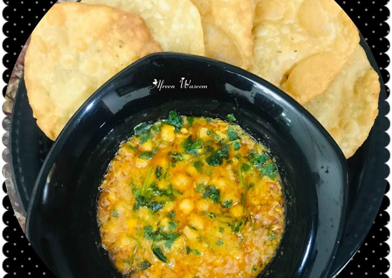 Dhaba style chana masala with puri