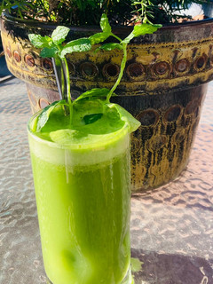 A picture of Green Juice.
