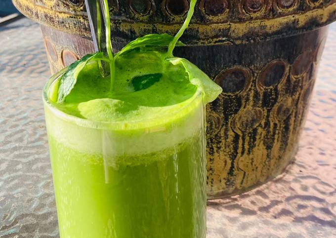 Recipe of Fancy Green Juice for Healthy Food