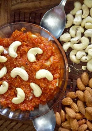 A picture of Gajar ka halwa.