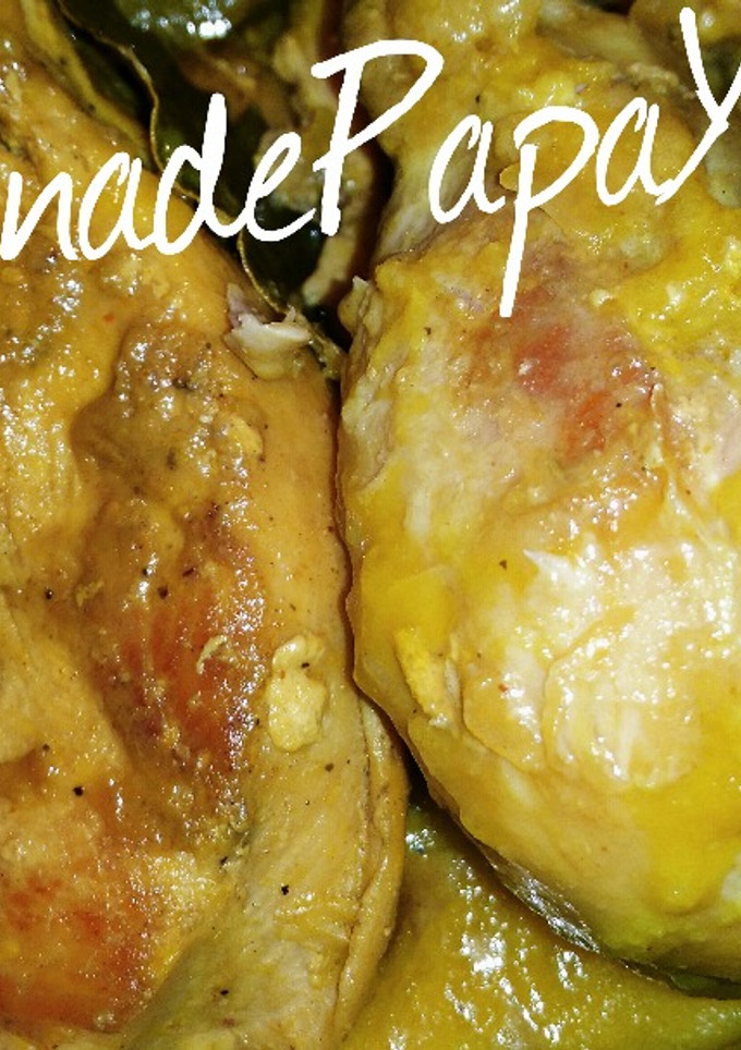 Una foto de Pollo en Salsa