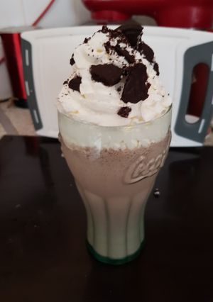 A picture of My Oreo frappe 😋.