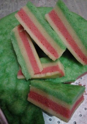 Foto resep Bolu kukus pelangi
