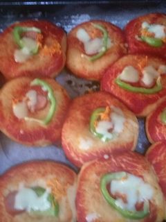صورة لوصفة الميني بيتزا الهشة