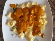 Una foto de ravioles de ricota sin huevo