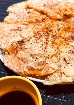 A picture of Korean vegetable pancake 🥕.