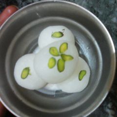 A picture of Bengali Chenaa Sweet.