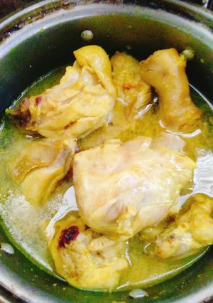 Foto resep Ayam Ungkep Bumbu Kuning