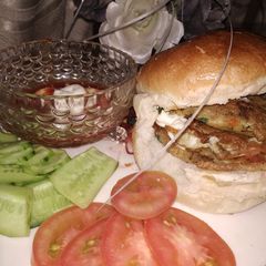 A picture of Street burger.