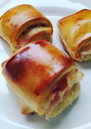 Una foto de Mini Lunch de Tocinata y Queso con Pesto de Albahaca