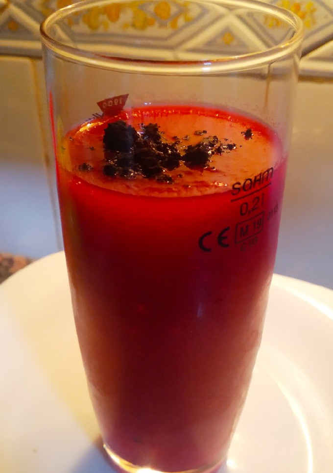 Una foto de Batido de remolacha y tomate