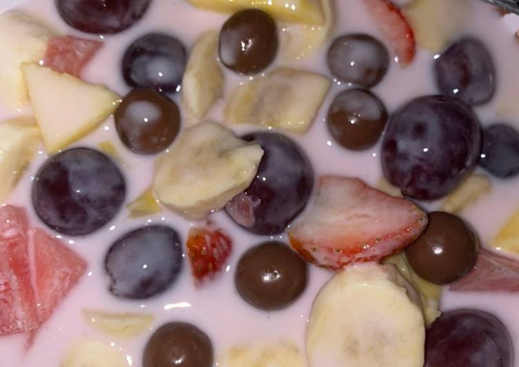 Simple Way to Prepare Quick Yogurt fruit