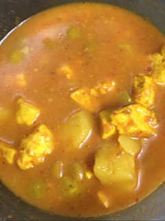 A picture of Simple mutter paneer without onion.