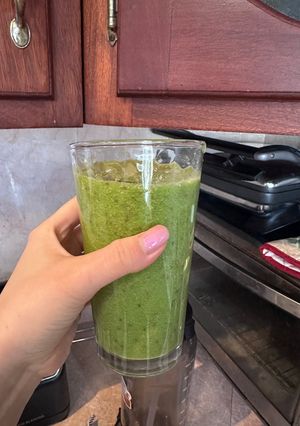 Una foto de Jugo Verde con Piña