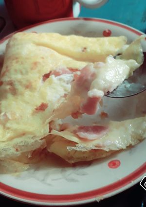 Una foto de Omelette 🍖💕🧀