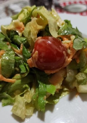 Una foto de Ensalada feliz