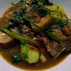 A picture of Pork rib sinigang.