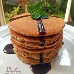 A picture of Pancake Coffee Latte.