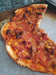 Una foto de Pizza tunabacon