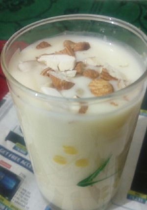 A picture of Mango shake.