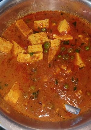 शाही पनीर (shahi paneer recipe in Hindi) रेसिपी मुख्य फोटो
