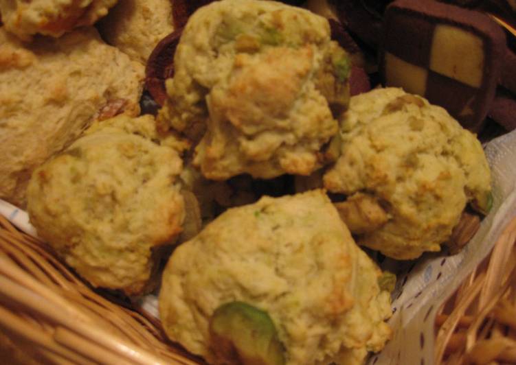 Step-by-Step Guide to Make Quick Avocado Sausage Biscuit (Scone)