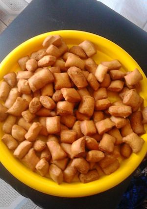 A picture of Mandazi bites.