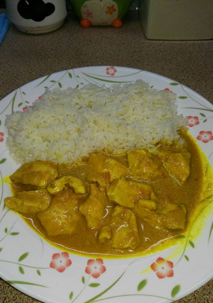 Una foto de Pollo al curry