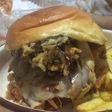 Hamburguesa de costillas desilachadas