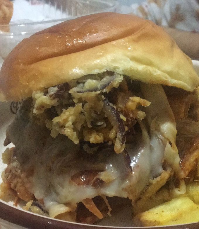 Foto principal de Hamburguesa de costillas desilachadas