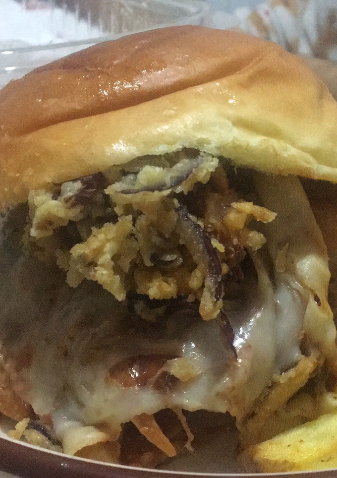 Una foto de Hamburguesa de costillas desilachadas