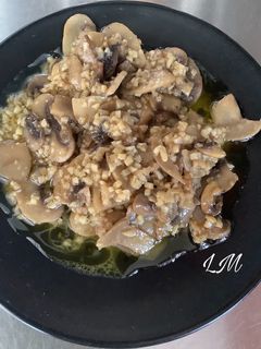 Una foto de Champiñones al ajillo a mi manera