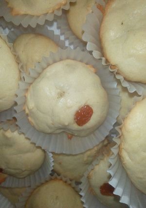 A picture of Vanilla cupcake.