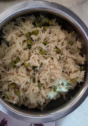 A picture of Peas rice.