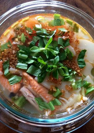 Hình của món Canh chua đầu cá hồi.