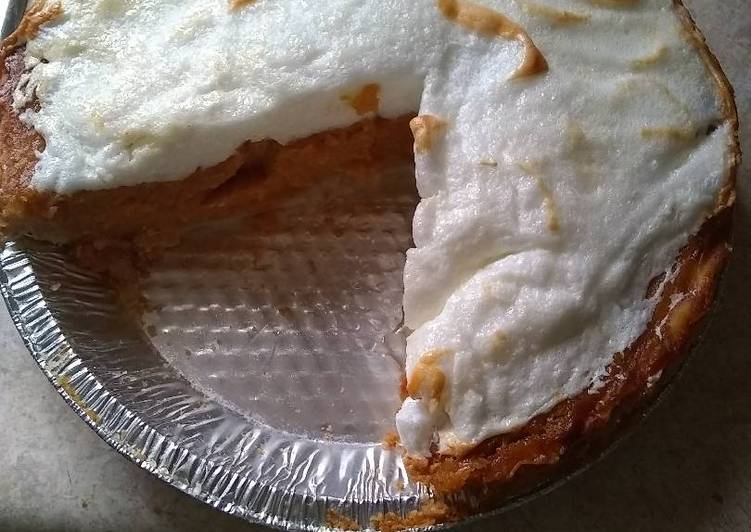 Old Fashioned Sweet Potato Pie