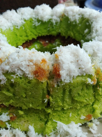 Bagaimana Menyiapkan Bolu klepon ala2 aku Yang Lezat Sekali