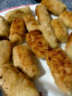 Una foto de Croquetas de merluza🥰