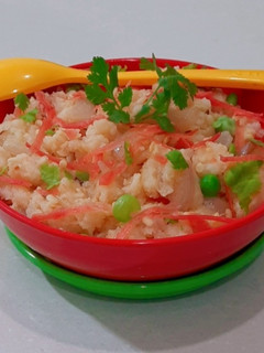 વેજ ઉપમા (Veg. Upma Recipe In Gujarati) રેસીપી મુખ્ય ફોટો