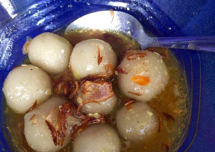 Cilok kuah isi bakso