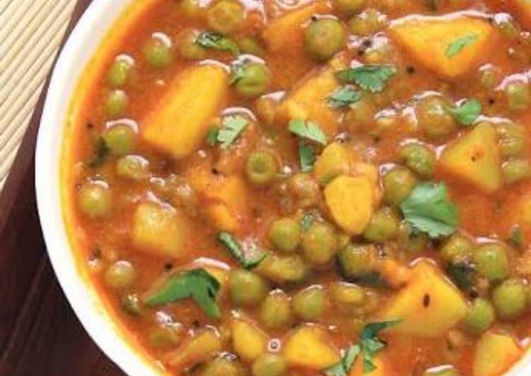 Step-by-Step Guide to Prepare Super Quick Homemade Aloo matar