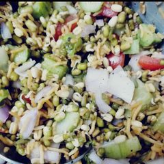 A picture of Sprouts.