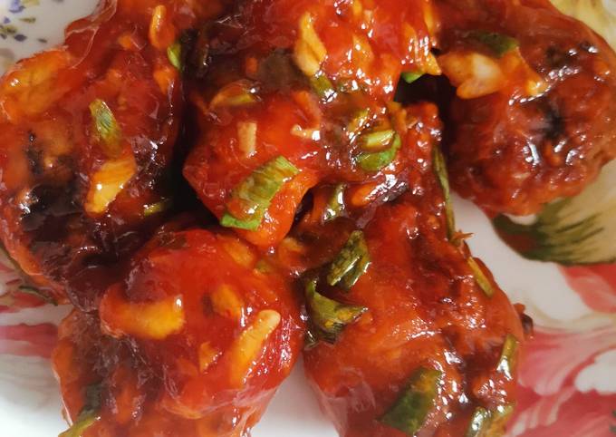 Yangnyeom Chicken (Korean Spicy Chicken)