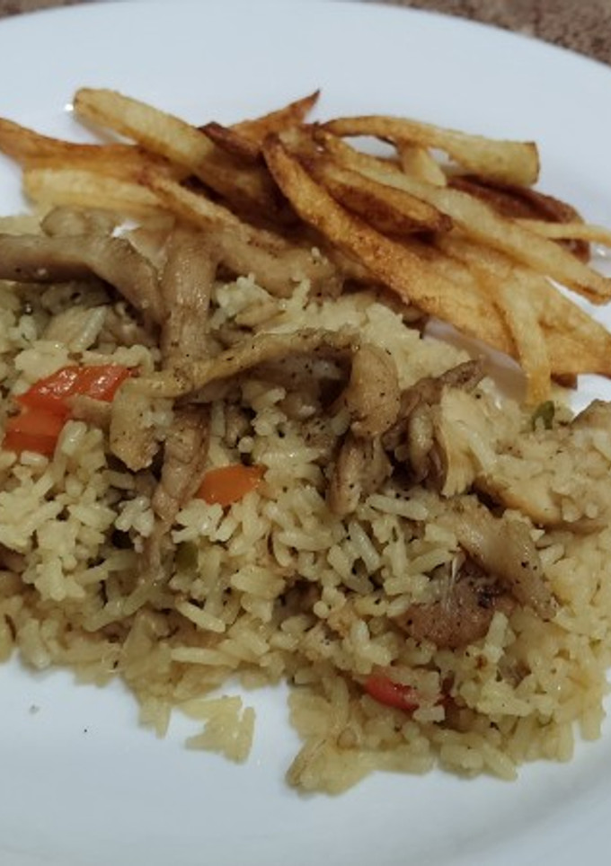 Una foto de Arroz con pechuga de pollo