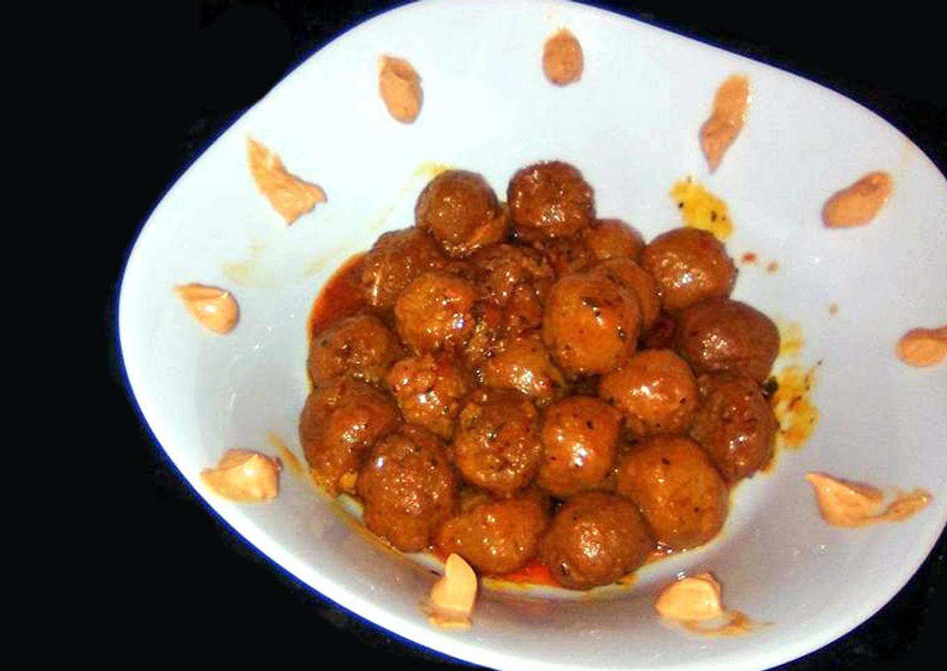 Albóndigas con fritura a la Mojonesa